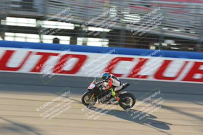 media/Jan-21-2022-Fastrack Riders (Fri) [[90b5309cc6]]/Level 4/Session 1 Front Straight/